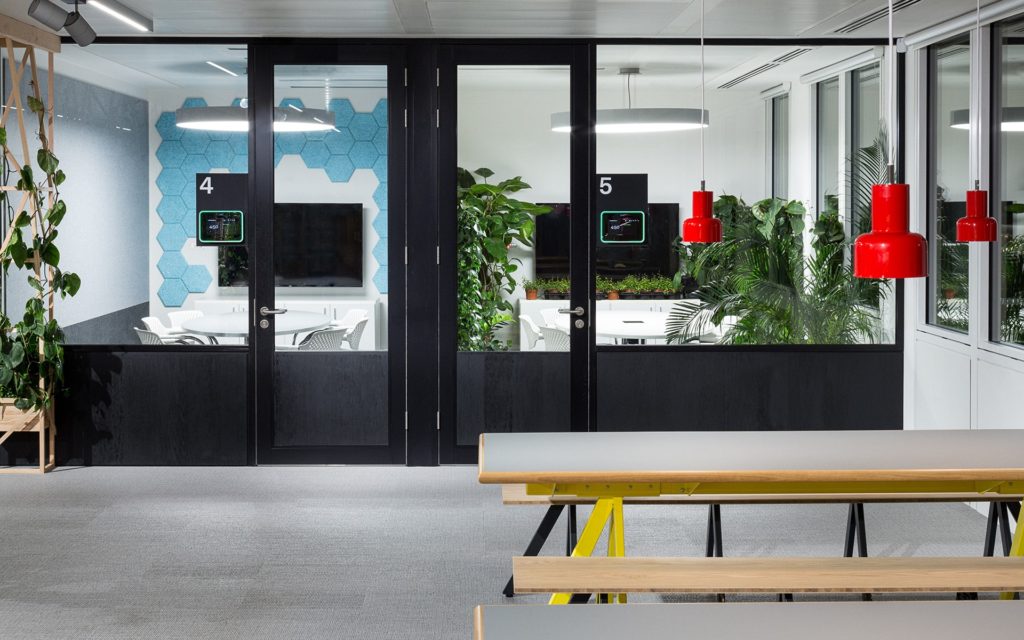 Office fitout | Glass | Partitioning | Meeting rooms | London | Projects | News | Blog