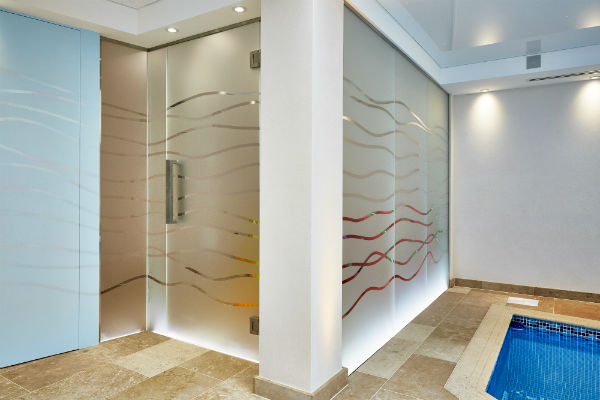 Glass | Glazing | private project | manifestation | Pool | Projects | News | Blog